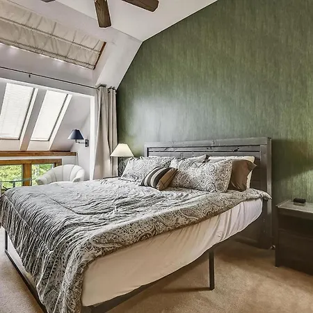Sunrise Timberline C1 Villa